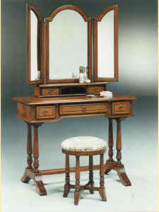 Toilette.jpg (76381 byte)